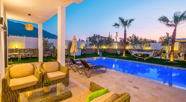 Luxury Travel Packages